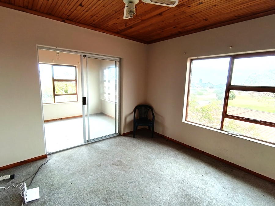 8 Bedroom Property for Sale in C Place Eastern Cape